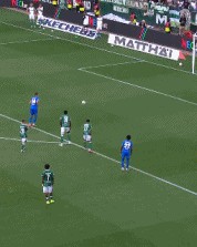 必赢体育官网-科法内造点+造对方2黄变1红，希克点射破门！药厂3-1十人不莱梅