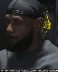 詹姆斯谈球衣佩戴徽章做球星卡：太不可思议了，太谦卑了，太幸运了