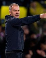 世体：巴萨十名预备队球员已通过体检测试，将随一线队备战季前赛