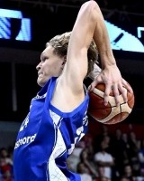 必赢官网-马尔卡宁：穆里宁正走在正确道路上 他能在NBA闯出一片天地