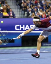 必赢体育-阿尔卡拉斯美网首夺大满贯 强大发球能力助其逆转